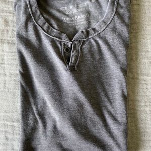 Men’s Grey Lucky Brand T-shirt